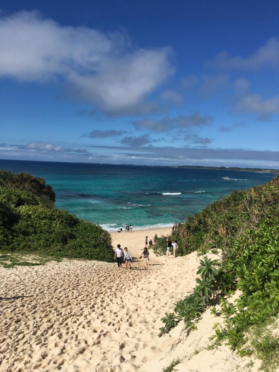 Y' Rise To Hotel Miyakojima Exterior foto